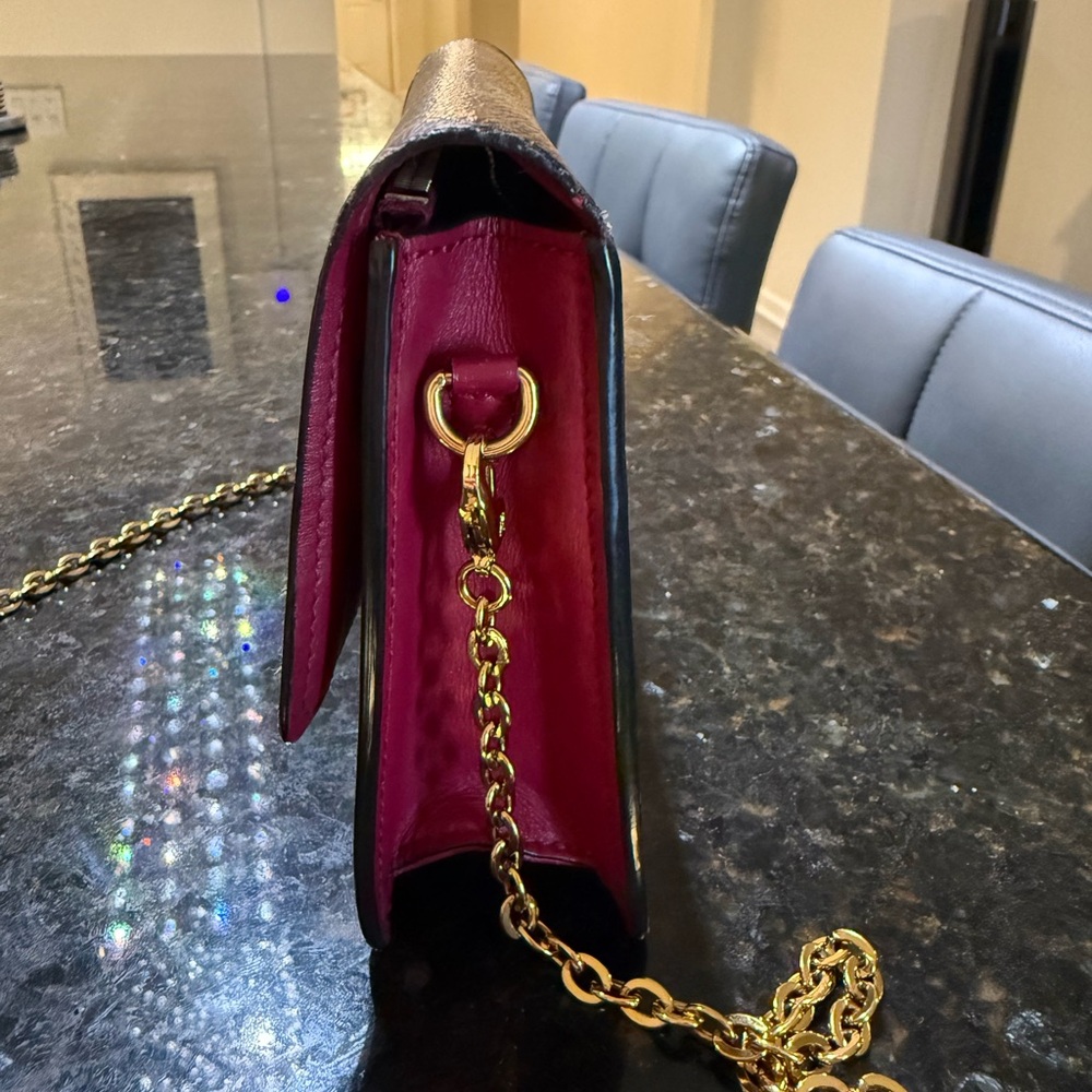 Louis Vuitton Monogram Flore Chain Wallet Fuchsia - Picture 8 of 17